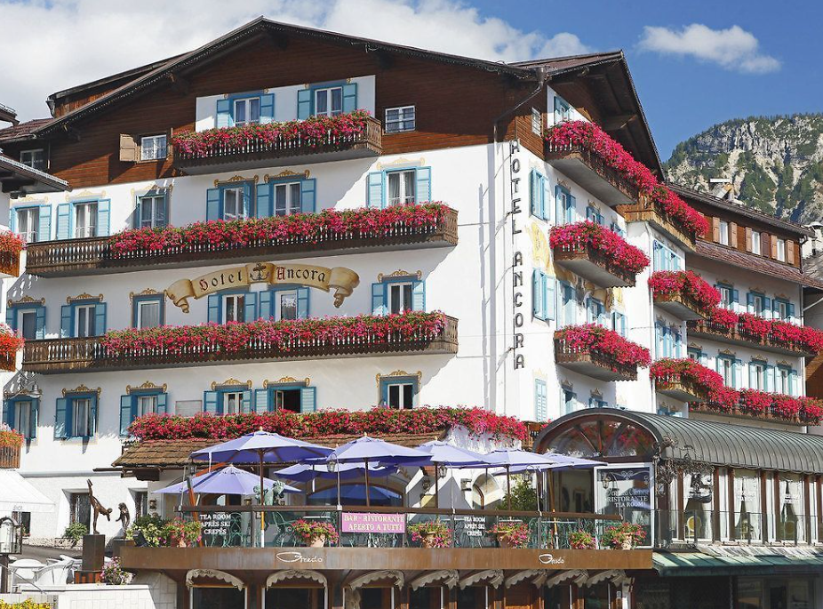 Hotel Ancora กอร์ตินาดัมเปซโซ ภายนอก รูปภาพ